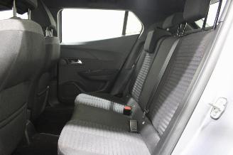 Peugeot 2008  picture 11