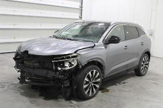 Voiture accidenté Renault Austral  2023/4