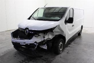 disassembly passenger cars Renault Trafic  2022/12