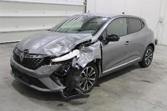 Uttjänta bilar auto Renault Clio  2025/7