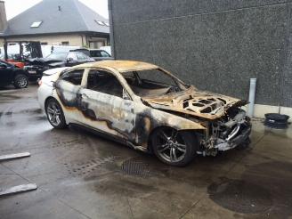 damaged passenger cars BMW 4-serie 420d 2013/1