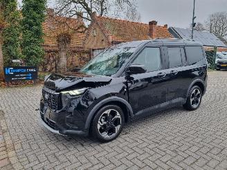 Coche accidentado Ford Tourneo Courier Active 1.0 Ecoboost 2024/4