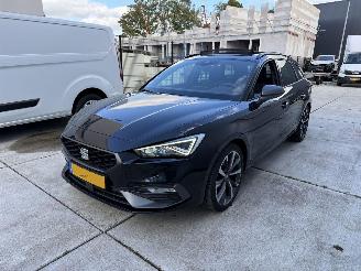 Damaged car Seat Leon 2.0 TDI FR Business Intense AUTOMAAT-PANO-NAVI 2021/9