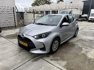 Auto incidentate Toyota Yaris 1.5 Hybrid Active -NAVI-PDC-CAMERA 2022/1