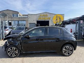 Avarii autoturisme Peugeot 208 1.2I 2022/12