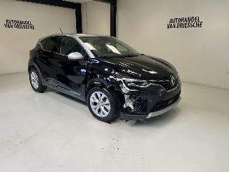 Unfallwagen Renault Captur INTENS 2022/10