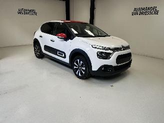Vaurioauto  passenger cars Citroën C3 SHINE/AUTOMATIQUE 2024/6