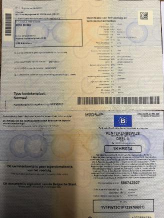 Volvo V-60 V 60 R-DESIGN picture 33