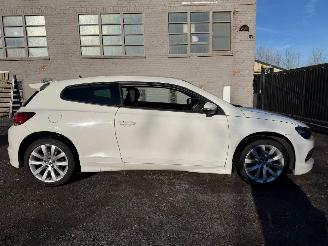 krockskadad bil auto Volkswagen Scirocco 1.4 I 2010/9
