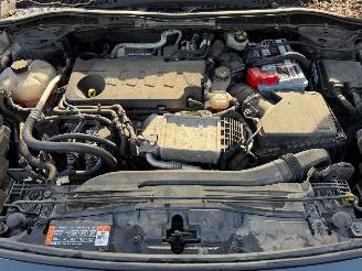 Ford Kuga ST-LINE X picture 5