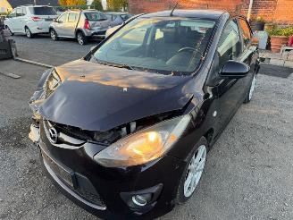 Coche accidentado Mazda 2  2009/1