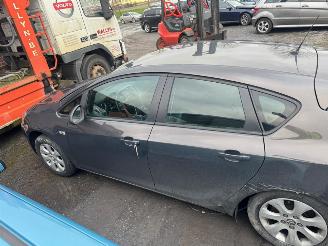 Opel Astra  picture 9