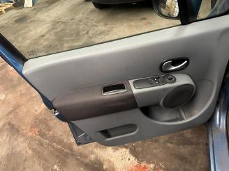 Renault Modus  picture 13