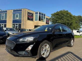 Coche siniestrado Ford Focus Focus 4 Wagon, Combi, 2018 / 2025 1.5 EcoBlue 120 2018/10