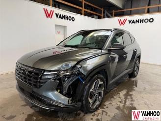 damaged passenger cars Hyundai Tucson  2022/4
