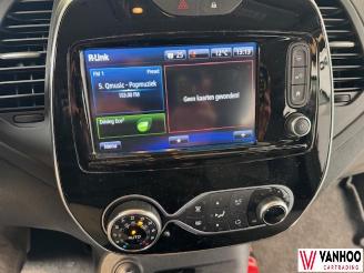 Renault Captur  picture 17