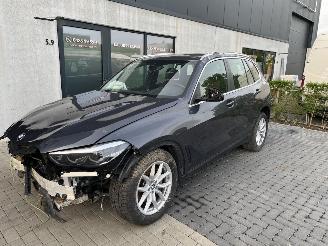 krockskadad bil auto BMW X5 BMW X5 3.0D 2021 2021/5