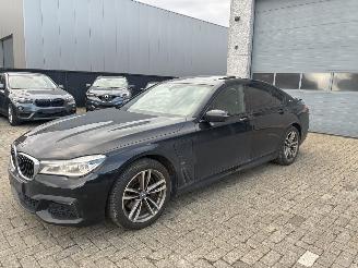 Vaurioauto  passenger cars BMW 7-serie BMW 740e M 2017 2017/9
