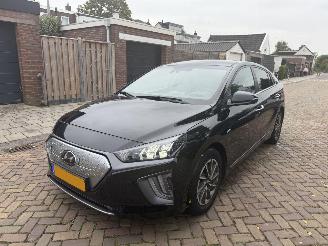 Schadeauto Hyundai Ioniq  2020/1