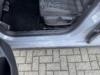 Volkswagen Golf 8 GTE PANO picture 25