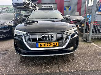 krockskadad bil auto Audi E-tron 55 QUATTRO 95KWH PRO LINE PLUS 2019/2