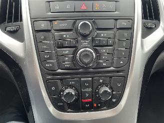 Opel Astra 1.4T picture 12