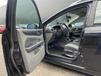 Ford Focus 1.6 74kw picture 10