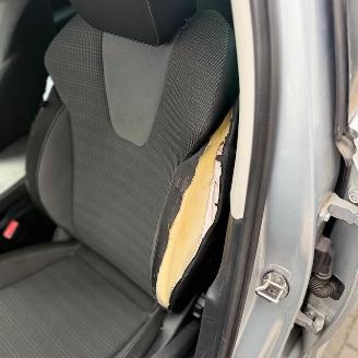 Skoda Octavia ambition picture 12