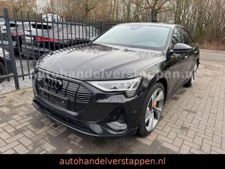 skadebil auto Audi E-tron 55 Quattro S line 3× 300KW 2022/7