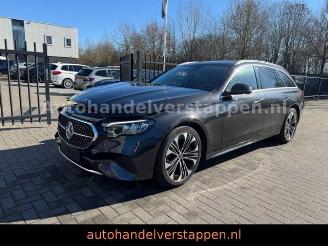 uszkodzony samochody osobowe Mercedes E-klasse 300d Avantgard Advancd NW MODL 2024/9