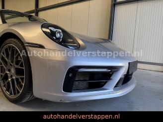 Porsche 911 Carrera 4 S Cabriolet -992- GT Silver picture 34