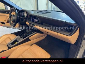 Porsche 911 Carrera 4 S Cabriolet -992- GT Silver picture 15