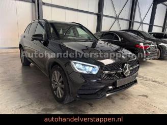 Vaurioauto  passenger cars Mercedes GLC 300de 4Matic 2021/11