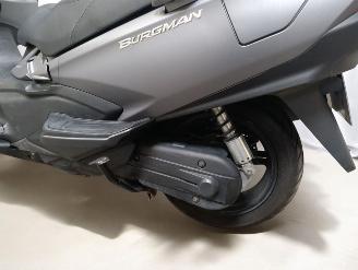 Suzuki  BURGMAN picture 5
