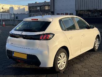 Peugeot 208 1.2 PureTech Active picture 4