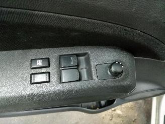 Suzuki Splash  picture 18