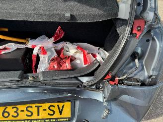 Suzuki Swift 1.3 Shogun BJ 2006 292.826 KM picture 7