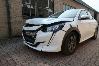 škoda osobní automobily Peugeot 208 Ev Active Pack 50 kWh 2021/12