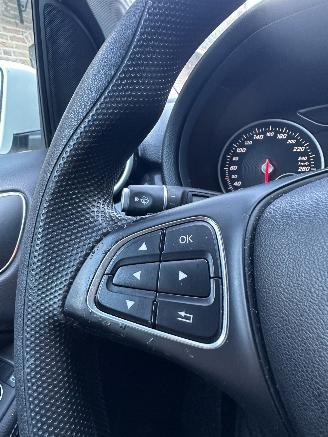 Mercedes B-klasse 220 d Ambition picture 11