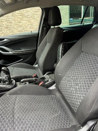 Opel Astra SPORTS TOURER picture 8