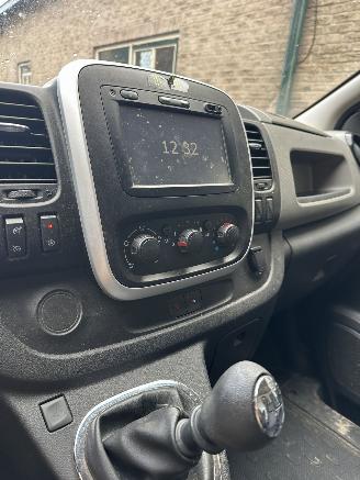 Renault Trafic  picture 7