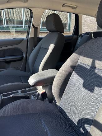 Ford Focus  picture 9