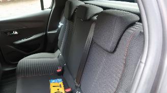 Peugeot 208 Peugeot 208 1.2 PureTech Active picture 19