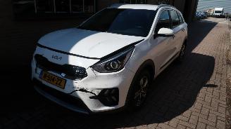 škoda osobní automobily Kia Niro Kia Niro 1.6 GDi Hybrid DynamicLine 2022/1