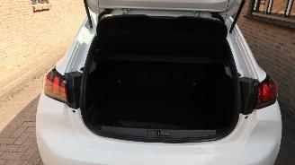 Peugeot 208 Peugeot 208 1.2 PureTech Active picture 21