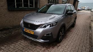 uszkodzony samochody osobowe Peugeot 3008 Peugeot 3008 1.6 e-THP Allure 2017/6