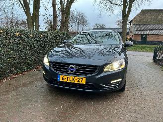 Volvo V-60 2.4 D6 AWD Plug-In Hybrid Summum picture 8