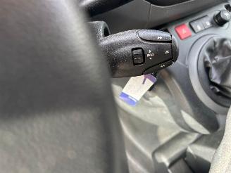 Peugeot Partner GERESERVEERD!!!120 1.6 BlueHDi 100 L1 Première picture 24