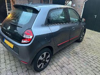 Renault Twingo 1.0 SCe Collection picture 3
