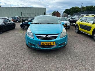 Opel Corsa 1.4-16V Business picture 3